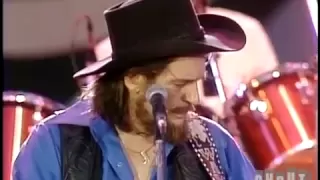 Waylon Jennings - "Lucille (You Won't Do Your Daddy's Will)" (Live at the US Festival, 1983)