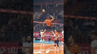 Crazy warm-up spike by Stephen Boyer 😱🤯#volleyball #shorts