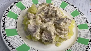 Очень вкусная Свинина А-ля Бефстроганов в сметанном соусе