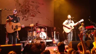 Nahko and Medicine for the People - Tus Pies @ Madison Theater - 01/28/2017