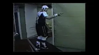 Marty McSorley vs Esa Tikkanen / Muni punches Wayne Gretzky / McSorley is mad & goes after cameraman