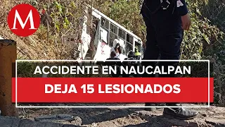Micro cae a barranco en Naucalpan y se lleva a otro auto; reportan al menos 3 muertos