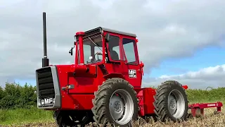 Massey Ferguson 1200 cultivating with MF Super Flow.