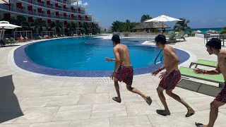 Jumping in THE POOL on VACATION For 400 SUBS!!! Freeze Corleone 667 -  Chan Laden REACTION