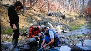 Ozzy and Jacks World Detour show, S1 E3, RattleSnake Randy gold panning