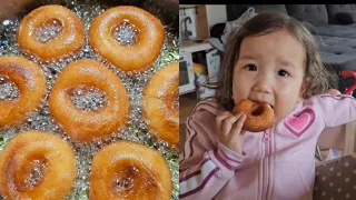 Easy and Quick fluffy doughnuts recipe||Esther and me making doughnuts 🍩 👩‍👦🥰