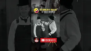 🎬 Stanlio e Ollio - La Scala musicale - 1932