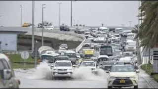Flooded streets of Dubai due to heavy rains!!