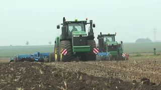 John Deere 9520R pre-series and 9570RT working with Horsch Tiger and Lemken Gigant cultivators