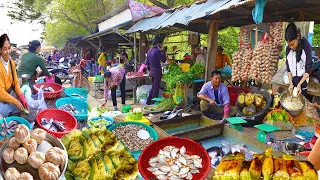 Cambodian Countryside Market Food @ Vihear Sour - Raw Meat, Palm Fruit, Clothes, Snacks, & More