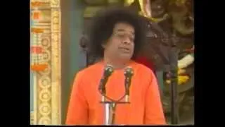 1995-07-11_Three speakers and Sathya Sai Baba's Discourse.