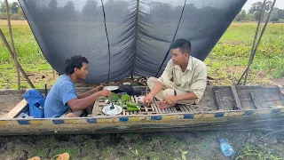 Walk Out Of The Village And Break The On Wooden Boat || Put Dragon Bubo Net To Get Fish For Food