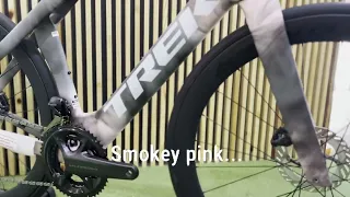 Smokey Pink Madone SLR 7