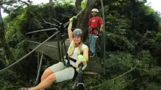 360 VR video - Zipline in the rainforest - Santa Teresa, Costa Rica