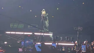 Así empieza- Madonna- su Concierto  En El Palacio de Los Deportes CDMX .20/4/24.