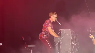 McFly at Glastonbury 2022 - Don't Stop Me Now cover