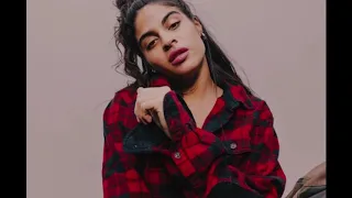 Jessie Reyez- Apple Juice (1 HOUR) W/LYRIC