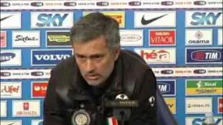 Inter, Mourinho contro Mazzarri e De Laurentiis