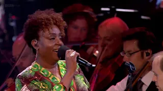 Lisa Fischer & Ledisi - Feeling Good (with Metropole Orkest, Royal Albert Hall 2019)