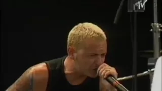 Linkin Park - Crawling (Ozzfest MTV 2001)