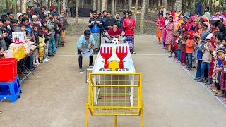 কঠিন চ্যালেঞ্জের খেলায় নতুন গ্রামের প্রতিযোগিরা কিভাবে আকর্ষণীয় পুরস্কার জিতে নিলো দেখুন ? আজব খেলা