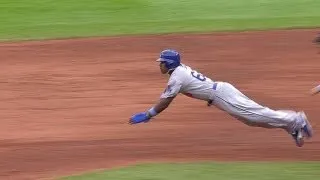 Puig notches the first stolen base of career