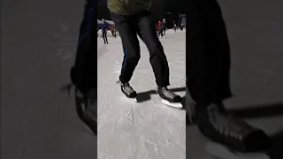 Слалом на коньках. Стадион Оренбург. Slalom on skates. Slalom.