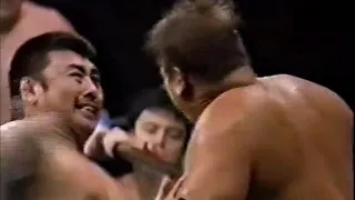 Toshiaki Kawada/Akira Taue/Yoshinari Ogawa vs Stan Hansen/Ted DiBiase/K Windham (All Japan 10/3/93)