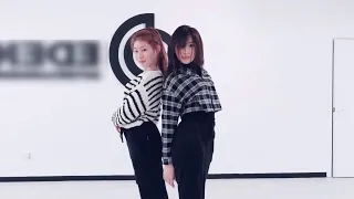 Rain On Me - Lee Chae-yeon, Chaeryeong (Dance Practice Mirrored)