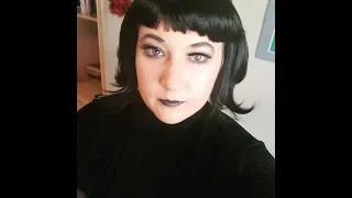 Mavis from "Hotel Transylvani" Cosplay Transformation!