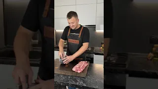 Нежные свиные рёбра в духовке