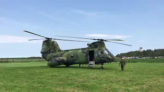 Hkp4 / Boeing Vertol 107