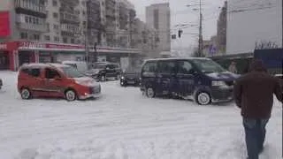 Unexpected snow in Kiev