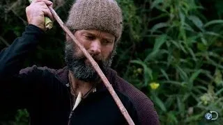 The Ancient Art of Hunting with an Atlatl | Dual Survival