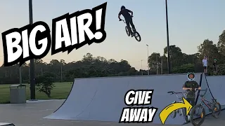 Caiden Gives Away Supercheap Auto BMX Bike! And Rides Two Parks!