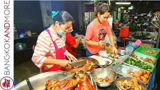 Original Thai Street Food NIGHT MARKET | Chanthaburi THAILAND