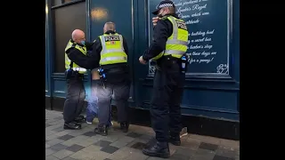 Man Misses Bus, Man Chases Bus, Man Attacks Bus, Man Is Arrested by BTP - Renfield Street, Glasgow