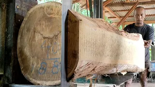 Indonesian acacia sawing.menggergaji kayu akasia Jawa paling melegenda disawmill Indonesia