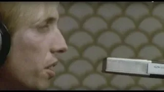 Tom Petty & the Heartbreakers - Keep A Little Soul (Official Music Video)