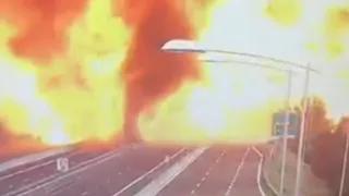 Truck collision in Italy causes large explosions