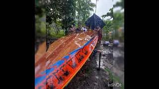 Casqueta com motor 366 Mercedes pintada em Rio tamanduazinho Cametá-Pará,