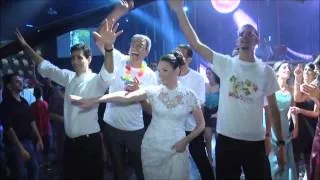 חתונה בסטייל Gangnam Style wedding dance