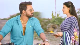 अक्षरा सिंह और पवन सिंह का ये फिल्म का सीन वायरल हो रहा है ~ Satya Film Pawan Singh ~ Movie Scene