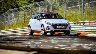 Hyundai i20 N : Nürburgring lap 8'20 BTG