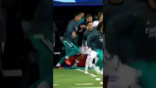 Marcelo & fan priceless reaction to rodrygo goes equalizer against Manchester city