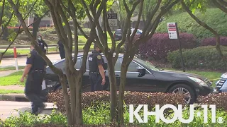 Raw video: Scene where pregnant woman was shot to death in west Houston