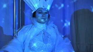 Новогодний спектакль "Снежная королева" подготовили в СШ №18 Пинска