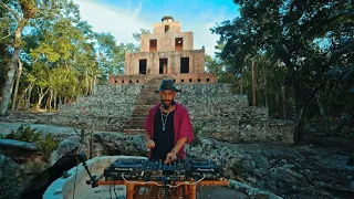 Aaron Sevilla / Mayan Temple / Tulum / Pulse Wave Tv