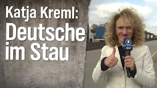 Reporterin Katja Kreml: Die Deutschen und der Stau | extra 3 | NDR