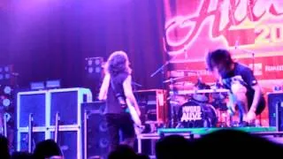 The Word Alive- "Life Cycles" (Live in HD at All Stars Tour The Grove of Anaheim)